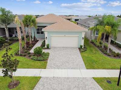 4838 Sevilla Shores Dr Wimauma, FL 33598
