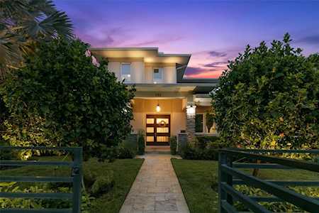 135 9th Ave NE St. Petersburg, FL 33701