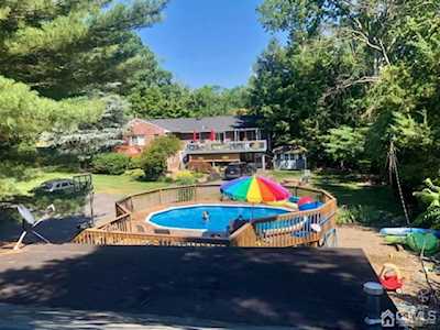 135 Dutch Road East Brunswick, NJ 08816
