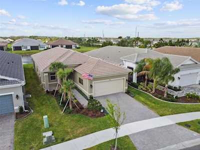 4842 Sevilla Shores Dr Wimauma, FL 33598
