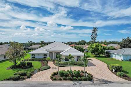 410 Eden Dr Englewood, FL 34223