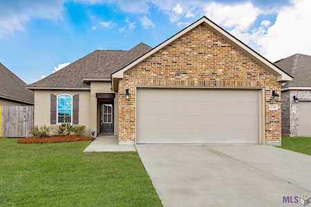 1236 Meridian Dr Baton Rouge, LA 70820