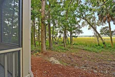 5537 Colonial Chatsworth Circle North Charleston, SC 29418