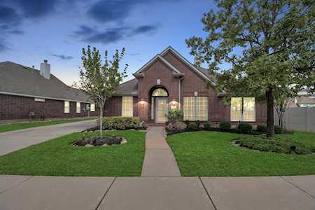 12002 Mariposa Canyon Dr Tomball, TX 77377
