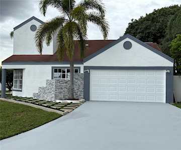 23221 Bentley Pl Boca Raton, FL 33433