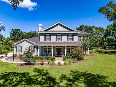 1910 Wallace Rd Lutz, FL 33549