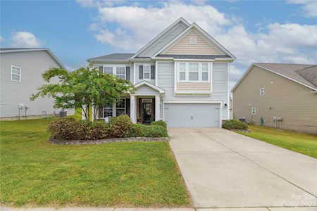 10913 Angler Ct Davidson, NC 28036