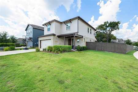 609 Golden Glory RD Leander, TX 78641