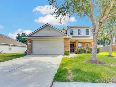 2815 Waterside Trl Pearland, TX 77584
