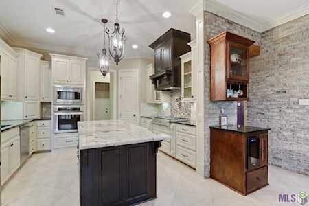 36492 Oak Park Ave Prairieville, LA 70769
