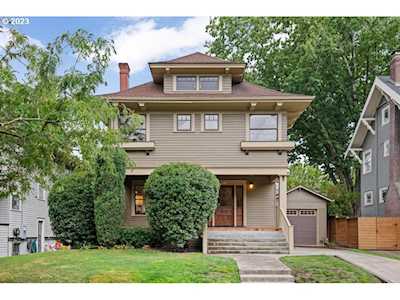 3017 NE 10th AVE Portland, OR 97212
