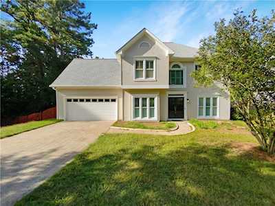 1645 Willow Way Woodstock, GA 30188