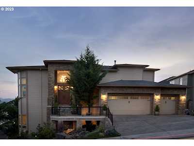 128 W Dogwood ST Washougal, WA 98671