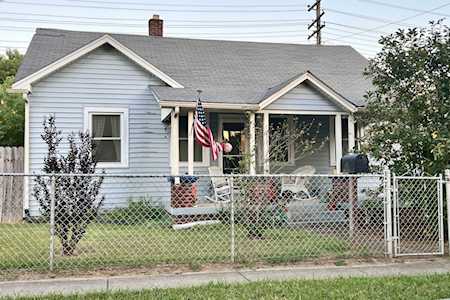 1013 Berry St Old Hickory, TN 37138