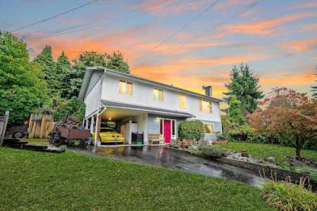 9089 Pemberton Place Delta, BC V4C 3J6