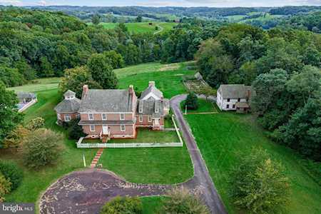 110 Frog Hollow Rd East Fallowfield Township, PA 19320