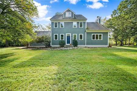 180 Walden Way South Kingstown, RI 02879