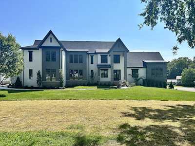 1402 Devens Dr Brentwood, TN 37027