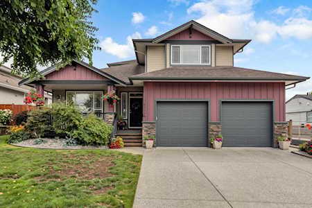 21118 123 Avenue Maple Ridge, BC V2X 4B4