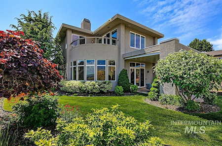 3824 W Quail Heights Ct Boise, ID 83703