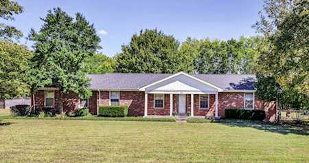 2010 N Bass Dr Mount Juliet, TN 37122