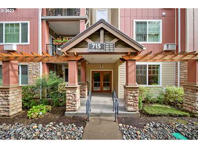 715 NW Falling Waters LN #102 Portland, OR 97229