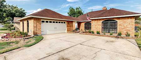 3607 Dove Meadows Dr League City, TX 77539