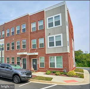 9160 Snowden Ashford Rd Lorton, VA 22079