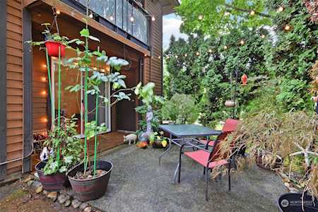 7307 224th St SW #D1 Edmonds, WA 98026