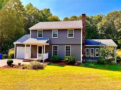 787 Cook Hill Rd Killingly, CT 06239