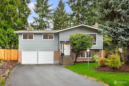 8611 NE 132nd Place Kirkland, WA 98034
