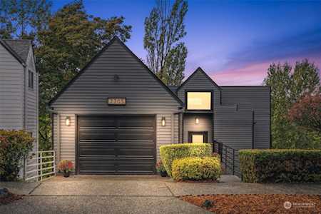 7705 20th Ave SW Seattle, WA 98106