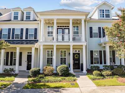 1068 Perdue Drive Chapel Hill, NC 27517