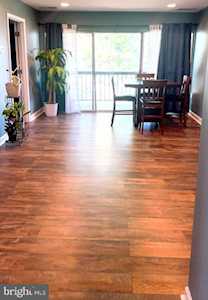18607 Walkers Choice Rd #18607 Montgomery Village, MD 20886