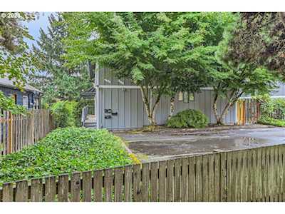 7410 S Virginia AVE Portland, OR 97219