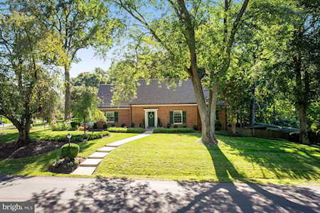 1440 Laburnum St Mclean, VA 22101