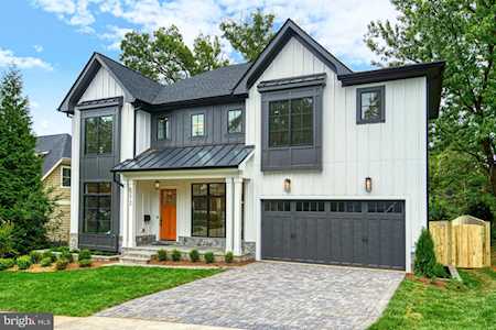 6212 35th St N Arlington, VA 22213