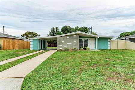 2407 Emory Ave Bradenton, FL 34207
