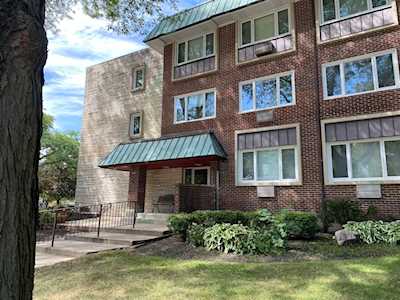 2812 E Bel Aire Dr #102 Arlington Heights, IL 60004