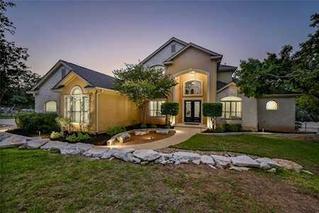 203 Shady Elm DR Georgetown, TX 78633