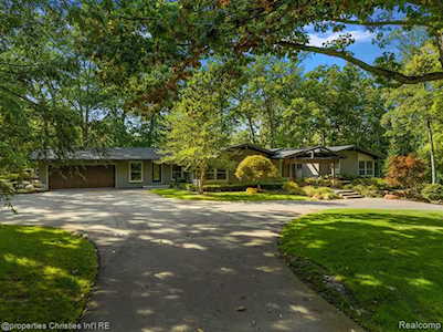 31525 Franklin Fairway St Farmington Hills, MI 48334