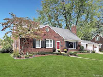 26064 Dow Redford Twp, MI 48239