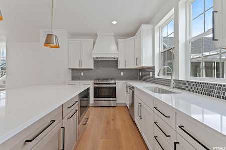 6923 W Docksider Dr S South Jordan, UT 84009