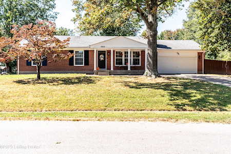 2426 Mahan Dr Louisville, KY 40299