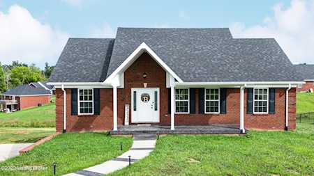 111 Montega Ln Coxs Creek, KY 40013