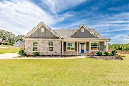 729 Valley Drive Jefferson, GA 30549