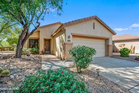9463 N Silverhaven Dr Tucson, AZ 85743