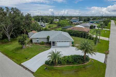 6126 Fredericton St Englewood, FL 34224