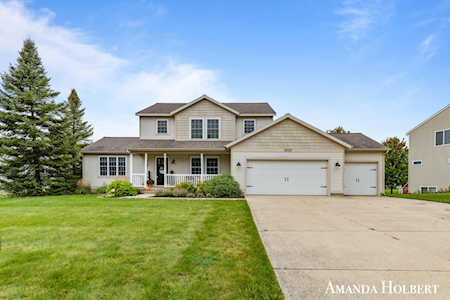 3223 Jamesfield Dr Hudsonville, MI 49426