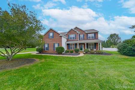 1408 Skyler Dr Waxhaw, NC 28173